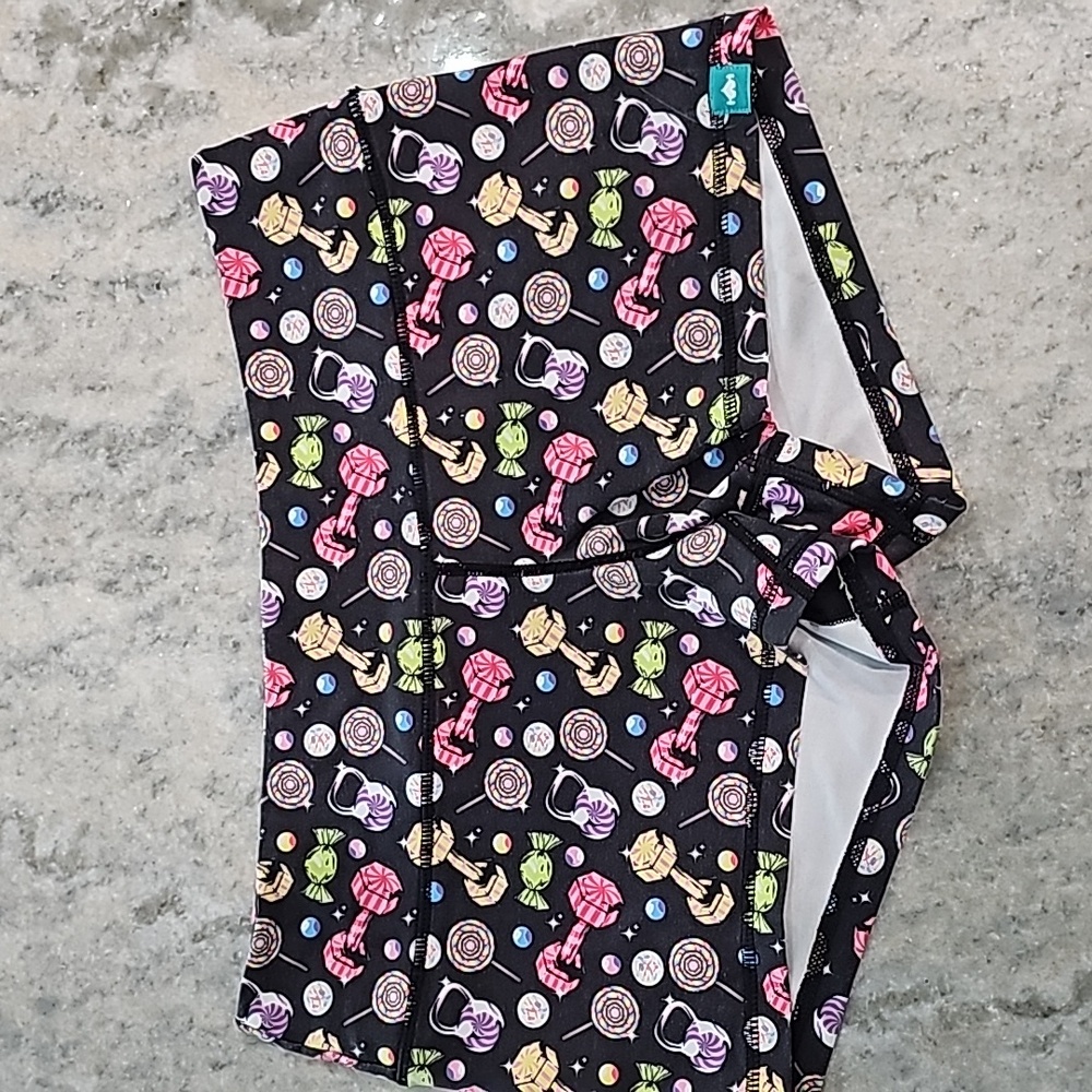 Candy wodbottom shorts